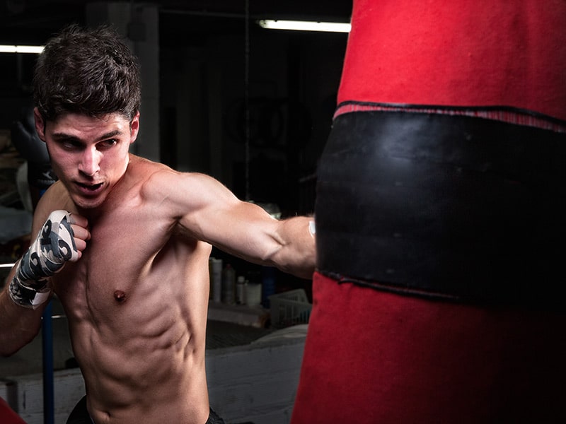 Allenamento boxe in palestra: corsi di tendenza
